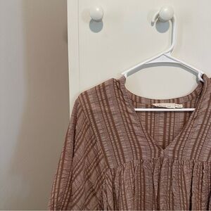 Millibon Brown Pleated Mandarin Collar Blouse